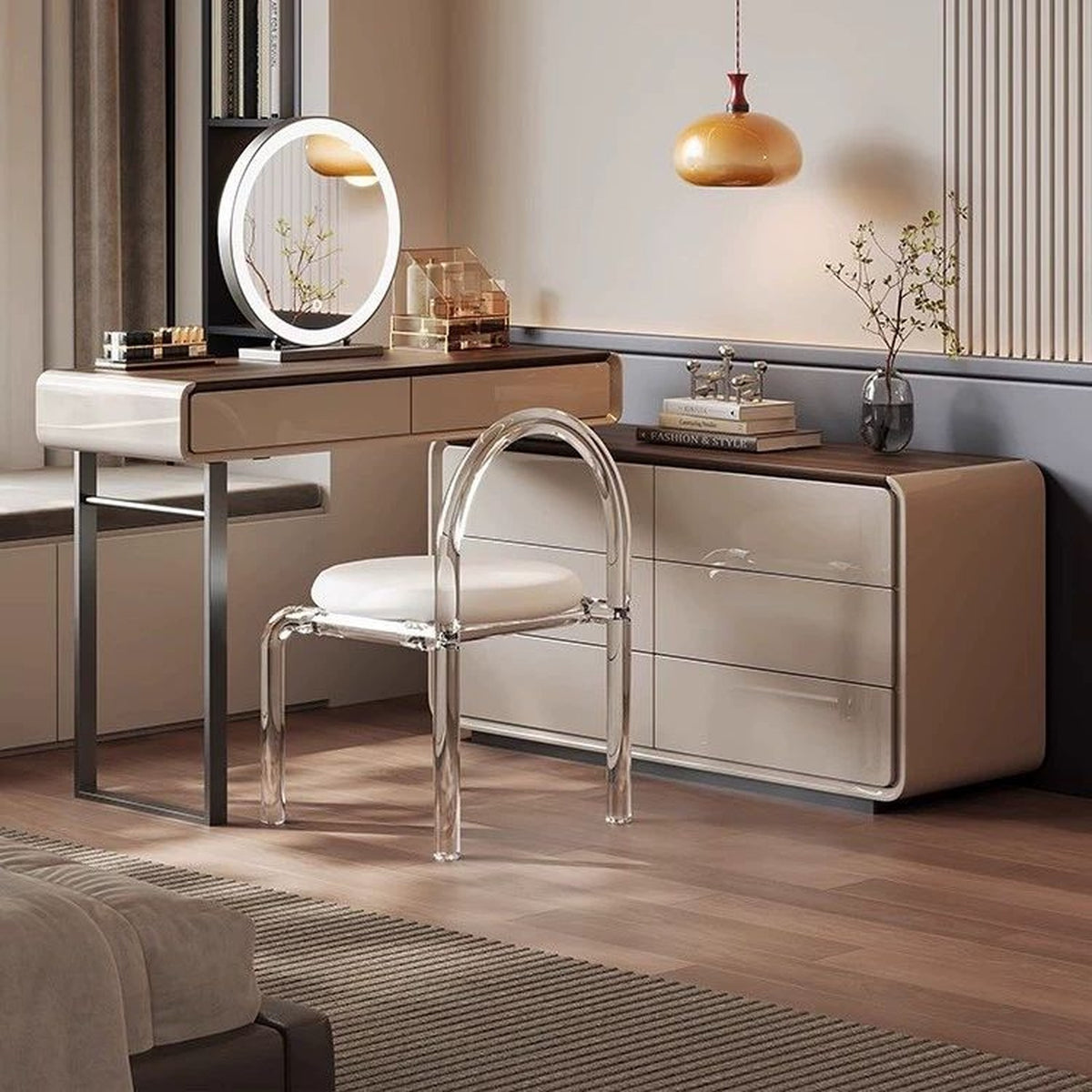 Coiffeuse gris agate, vue d'angle avec chaise transparente