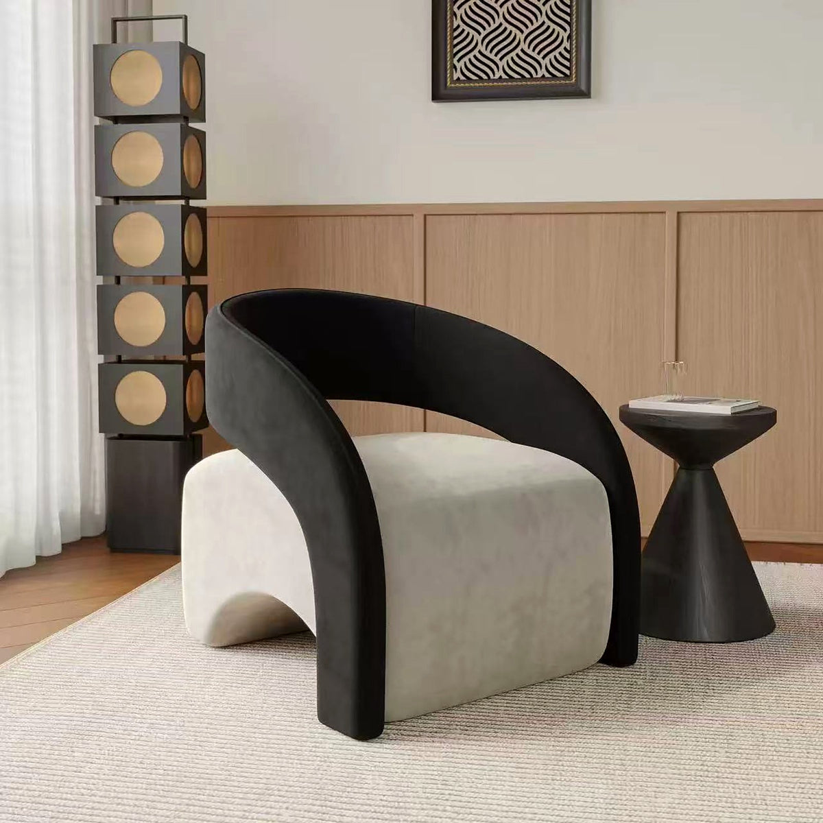 Fauteuil arche sculptural noir et blanc