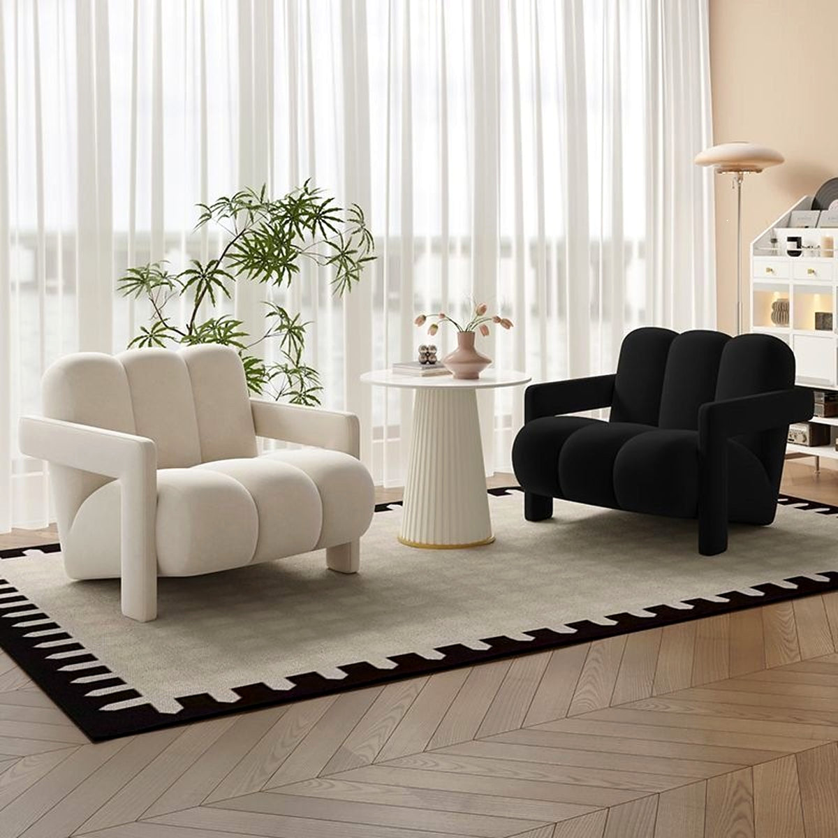 Fauteuils à boudins écru et noir