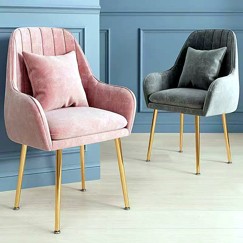 Fauteuil velours cannelé, piètement doré