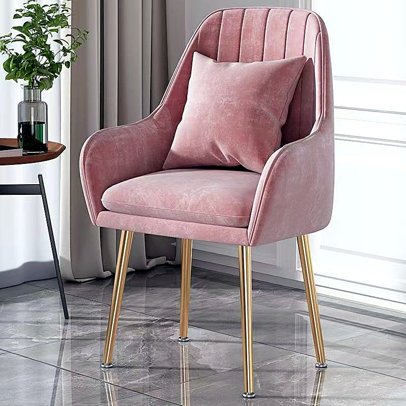 Fauteuil velours cannelé, piètement doré