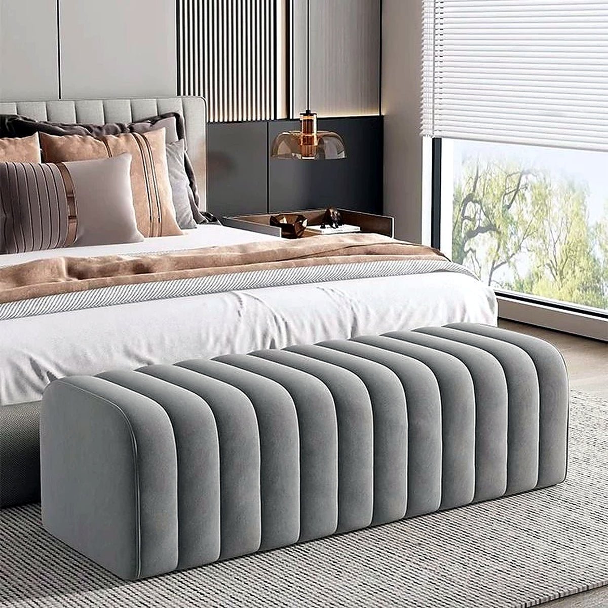 Banc bout de lit en velours cannelé gris perle en chambre